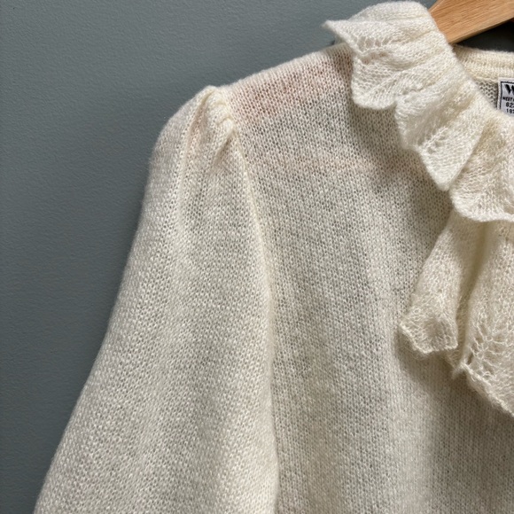 Vintage Victorian Style Sweater in Ivory - Picture 3 of 7